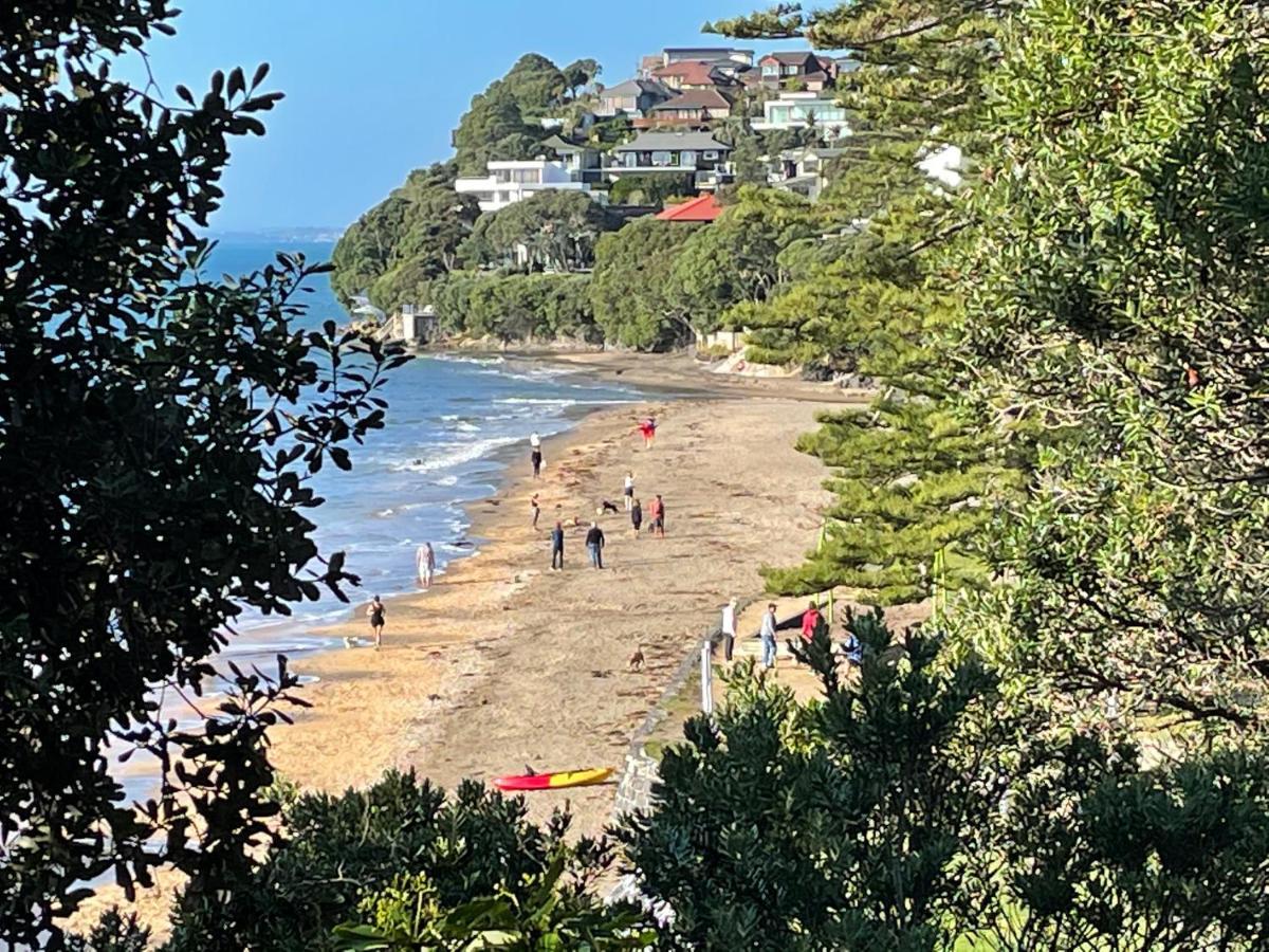 Whitby Studio - Mairangi Bay Beach オークランド エクステリア 写真